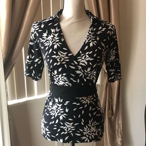 Merona Black and White Collared Floral Wrap Top